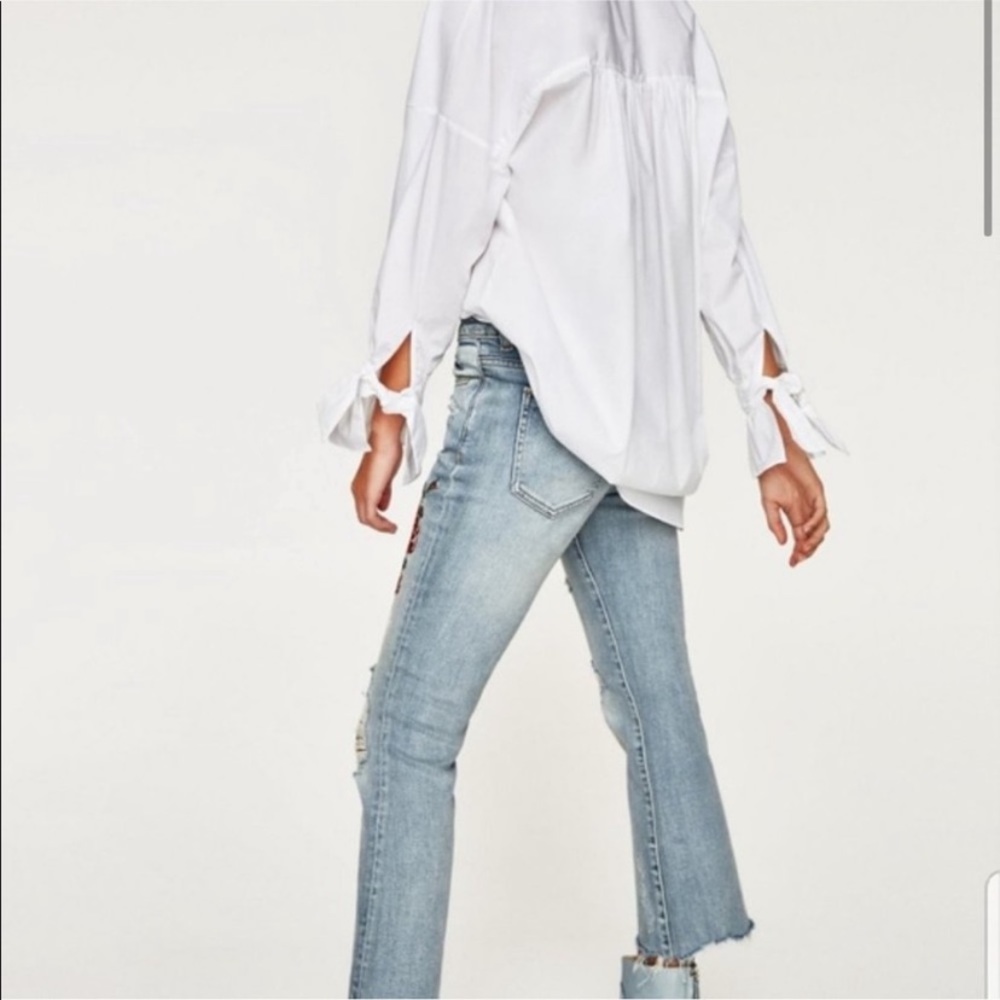 Zara Basic Denim Embroidered Crop - image 5